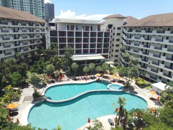 Wongamat Privacy Condo exterior view in Pattaya