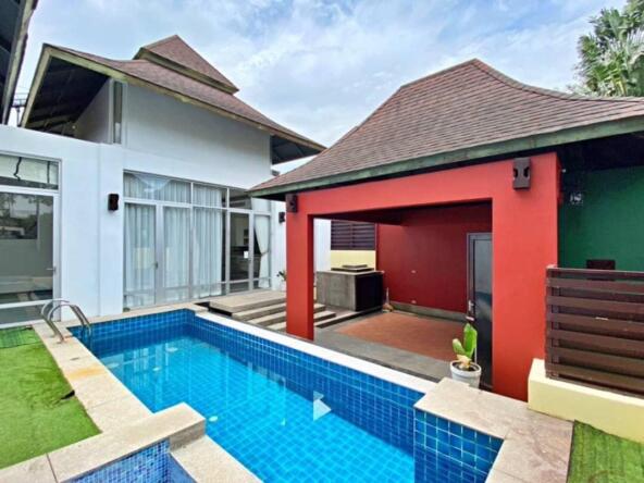 Exterior view of Nagawari Pool Villa showcasing its luxurious design and private swimming pool in Pattaya.