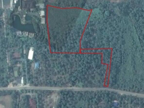 tunning beachfront land in Koh Chang for sale, showcasing over 100 meters of pristine beach.
